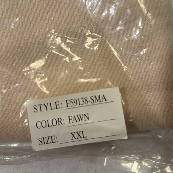 Men’s Patrick Clark 100% cashmere crew neck sweater - Picture 3 of 6